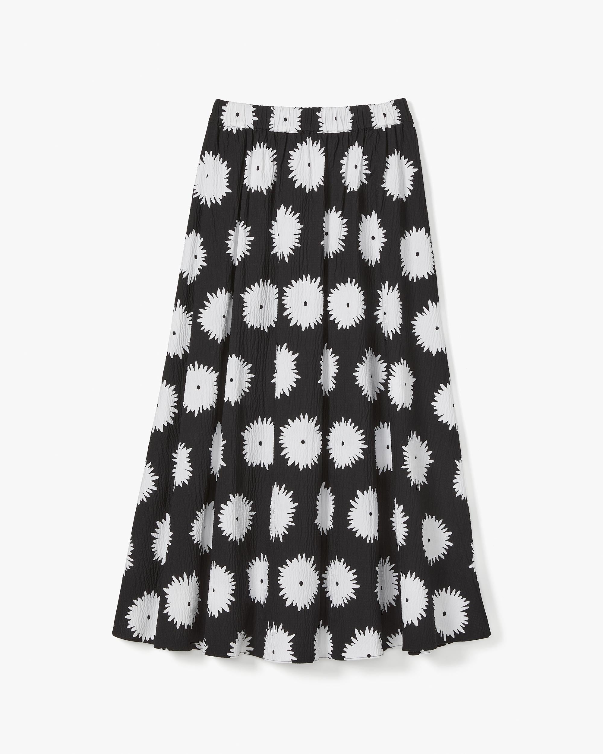 KF748-PMPM FLRL SKIRT-Black/Cream