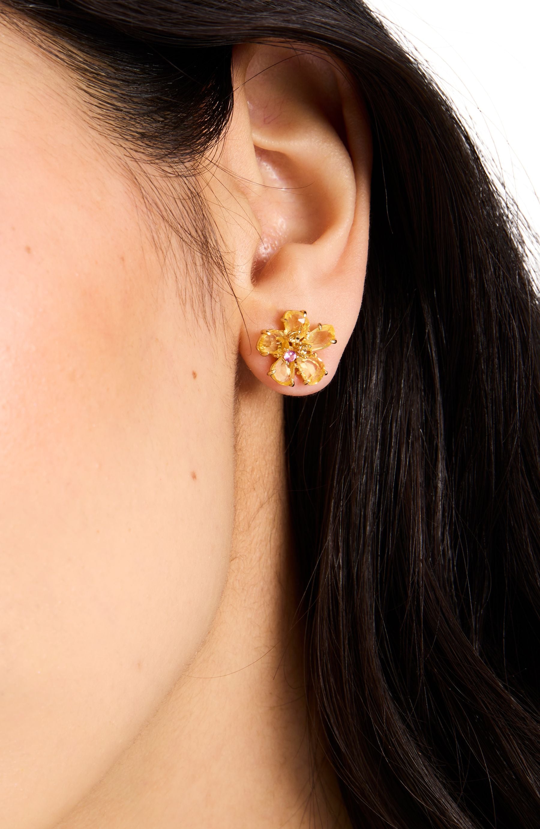 KH554-FLOWER STUDS