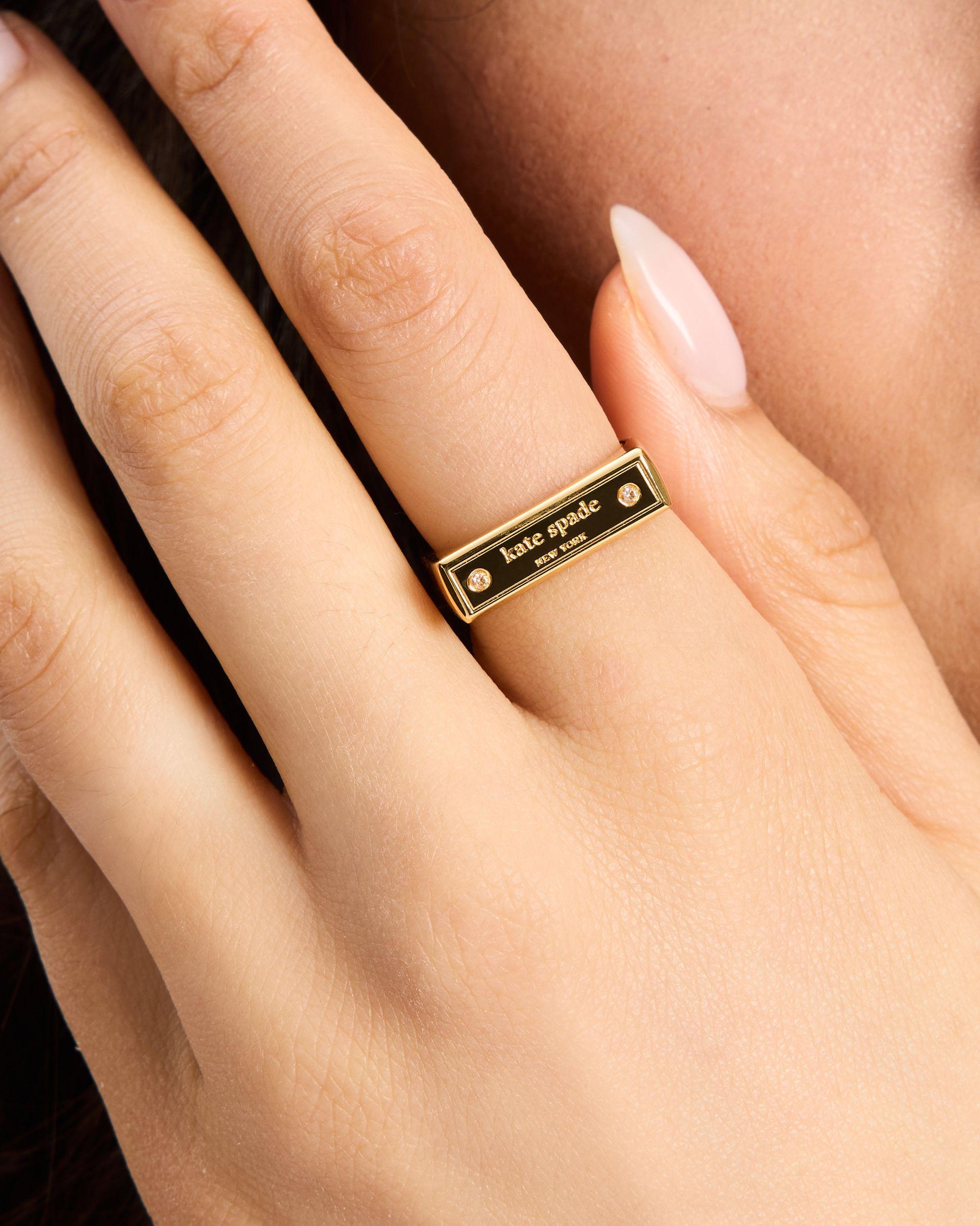 KI018-Sam Icon Bar Ring-Clear/Gold