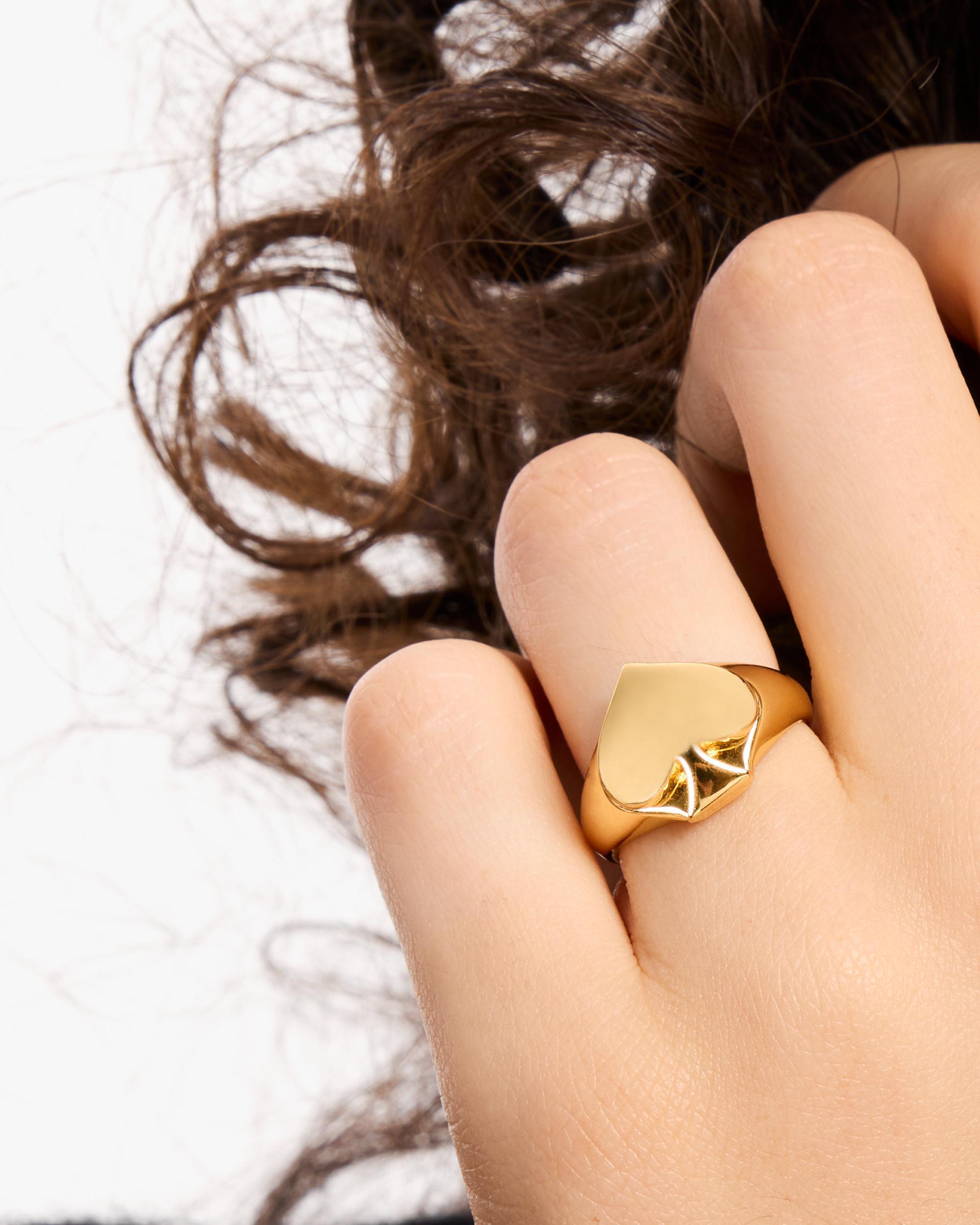 KJ237-So Spade Signet Ring-Gold